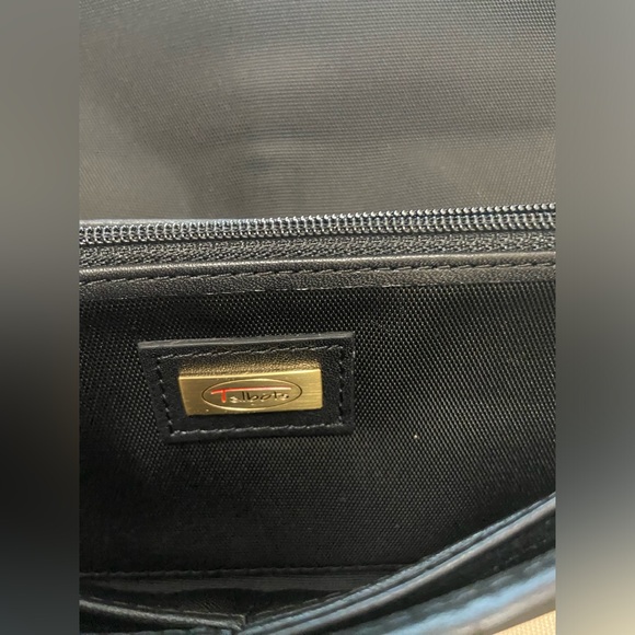 NWOT, Talbots Classic Black Canvas Wallet with Leather Trim & Gold Buckle - Picture 9 of 15